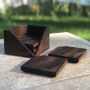 Sous-verres carrés en bois naturel, design contemporain, artisanat durable pour une table élégante, sécurité durable pour la table - Product Image 6