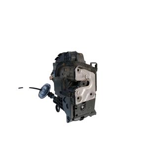 Serrure avant droite RENAULT Clio Série IV (12>19) 805024563R - Product Image 1