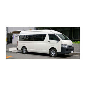 Autobús Toyota Hiace de techo alto usado del 2019 - Product Image 1