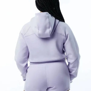 ชุดครอปมีฮู้ด2ชิ้นสำหรับผู้หญิงชุดสั้นเสื้อครอปมีฮู้ดแบบปรับแต่งโลโก้ได้สำหรับฤดูร้อน - Product Image 4