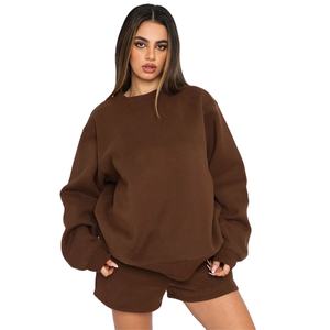 Conjunto de Sudadera y Pantalones Cortos Casuales de Invierno para Mujer, Cuello Redondo, Ajuste Regular, Conjunto Deportivo - Product Image 1