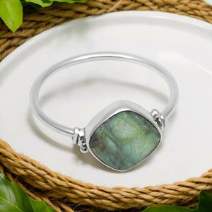 Pierre précieuse de Labradorite naturelle Bague en forme de coussin en argent sterling 925 Bijoux de Bohème faits à la main Prix de gros Fournisseurs en vrac - Product Image 4