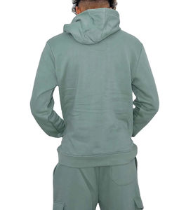 Ensemble de survêtement vintage personnalisé pour homme : sweat à capuche et short évasé, avec personnalisation - Product Image 2