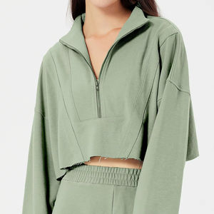 Haut d'entraînement court léger pour femmes sweats à capuche quart fermeture éclair motif solide tissu tricoté doux décontracté conception courte longueur - Product Image 3