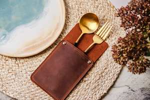 ที่ใส่ช้อนส้อมมีดหนังแท้แบบเรียบง่ายเป็นมิตรกับสิ่งแวดล้อมสำหรับร้านอาหารที่ทนทาน LCH-0014เก็บของบนโต๊ะอาหาร - Product Image 5