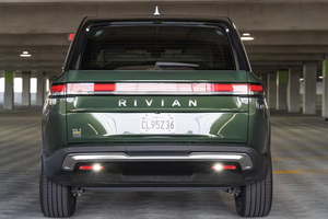 Clean Perfect Neatly Used 2024 Rivian R1S Left <b>Hand</b> Drive Leather Seats Rear Camera - Product Image 5