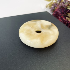 Colgante de Ámbar Báltico Amarillo y Blanco en Forma de Donut, Amuleto de Ámbar Natural en Forma de Círculo para Collar - Product Image 6