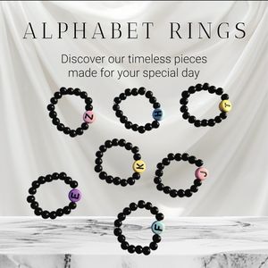 Anillos de cuentas con letras del alfabeto para niñas, anillos de cuentas modernos y únicos - Product Image 1