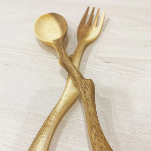 Cuchara de cubiertos de madera respetuosa con el medio ambiente para una vida sostenible - Product Image 1