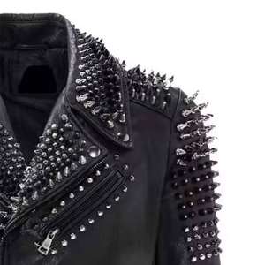 แจ็กเก็ตหนังแกะสำหรับผู้ชายเสื้อแจ็คเก็ตแฟชั่นฤดูหนาวระบายอากาศแนววินเทจสไตล์พังค์งานตามสั่ง - Product Image 4