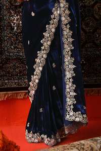 Luxury Navy Blue <b>Velvet</b> <b>Saree</b> Heavy Silver Embroidery Floor-Length Wrinkle-Free Quick-Dry Moisture-Wicking Designer Party Indian - Product Image 2