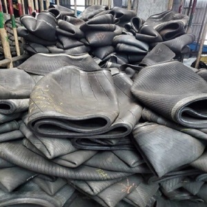 Vejiga Bagomatic usada de alta calidad, chatarra de vejiga de camión grande, piezas automotrices de grado médico, venta al por mayor, chatarra de caucho reciclado rápido - Product Image 2