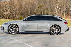 2024 RS6 Avant Turbo Coupé Performance AWD Faible Kilométrage Boîte Automatique Conduite à Gauche Essence/Pétrole Éclairci - Product Image 2