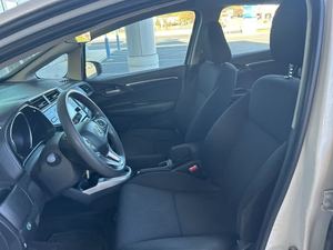 2019 usado Ho-n-da Fit LX FWD - Product Image 2