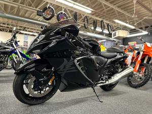Motocicleta Superdeportiva Estilo Hayabusa 2023 de 1300cc - Product Image 2
