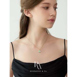 สร้อยคอจี้อะความารีนเคลือบทอง 18K พร้อมโซ่โทแพซสีฟ้า Tranquility ไม่หมองคล้ำ พลอยสีน้ำเงินรูปทรงเรขาคณิต - Product Image 6