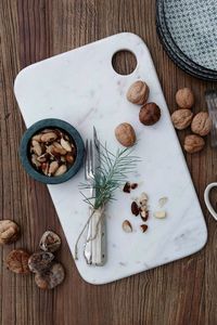 Tabla de cortar de mármol natural para cocinas modernas corte elegante que sirve para picar y rebanar y hermosa presentación de alimentos - Product Image 5