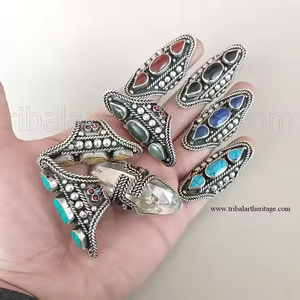 Bagues ethniques style Kuchi pour femmes, bijoux en argent allemand colorés et ajustables faits à la main - Product Image 2