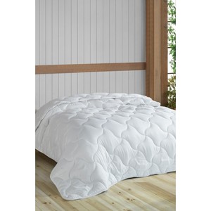 ผ้านวมไมโครไฟเบอร์คู่ วารอล พร้อมไส้ใยโพลีเอสเตอร์แบบเย็บติดกัน - Product Image 1