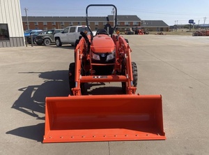 รถแทรกเตอร์อเนกประสงค์ขนาดเล็ก Kubota MX6000HST ขับเคลื่อน 4 ล้อ พร้อมระบบส่งกำลังไฮโดรสแตติก และตัวเลือกติดตั้งหัวตักด้านหน้า สำหรับงานเกษตรและจัดสวน - Product Image 5