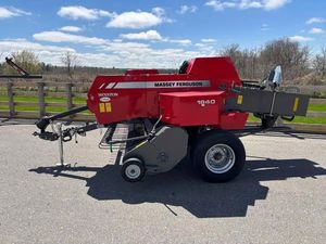 Nueva Empacadora Cuadrada Multifunción Massey Ferguson 1840 de Alto Rendimiento con Trituradora de Pasto y Paja - Product Image 3