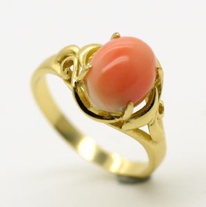 Anillo THUNDERBIRD con Gema Ovalada de Coral Rosa Natural, Engaste de Oro, Pulido, 8x10mm, Joyería Elegante para Mujer - Product Image 4