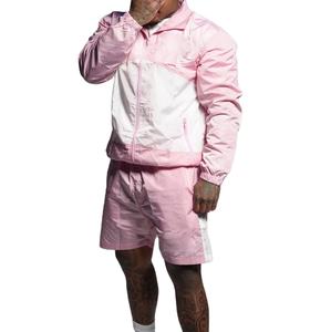 Ensemble de survêtement pour homme, coupe-vent imperméable et réfléchissant, en polyester et nylon, avec veste zippée et short - Product Image 1