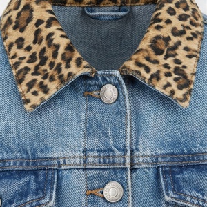 Chaqueta Vaquera para Mujer a Precio Económico, Corte Ajustado, Tinte Liso, Algodón, Estilo Moderno, Ropa de Calle de Alta Calidad - Product Image 4