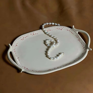 Grand plateau de service ovale en céramique idéal pour la célébration de Thanksgiving avec plusieurs plats d'accompagnement et repas principaux - Product Image 1