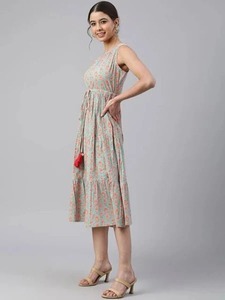Robe de mariée indienne faite à la main en coton doux naturel tissé Mini Floral imprimé fête d'été pour les femmes écologique - Product Image 3