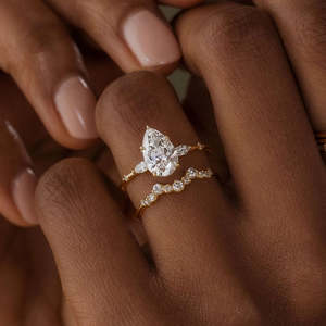 Bague de fiançailles en argent 925 avec moissanite incolore vintage, coupe poire, élégante, inspirée du style vintage, alliance - Product Image 4