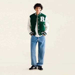 Chaquetas universitarias de béisbol de lana lisa de calidad personalizada con mangas de cuero Chaquetas universitarias con logotipo bordado de chenilla - Product Image 2