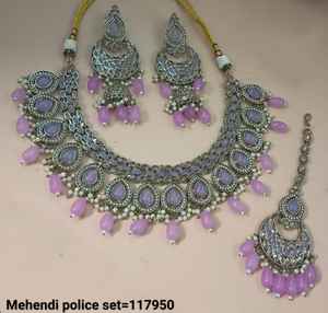 Bijoux indiens plaqué or en forme de goutte traditionnel Motipearl & Drop Kundan clouté collier ras du cou boucle d'oreille Mangtika ensemble de bijoux - Product Image 2