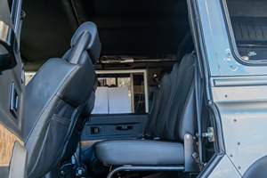 Magnifique Land Rover Defender 110 de 1987 avec moteur V8 LS3, 4x4, conduite à gauche et à droite - Product Image 5