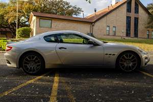 MASERATI GRANTURISMO 2010 USADO, Volante a la Izquierda/Derecha - Product Image 2
