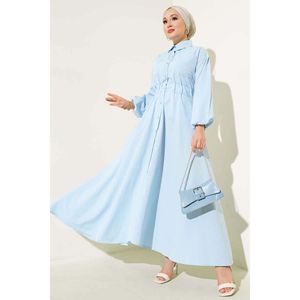 Robe bleue boutonnée à poignets élastiques et pleine longueur - Product Image 2
