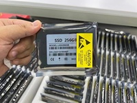 الأكثر مبيعاً محرك أقراص صلبة SSDs بوصة SATA 3 الأحجار الكريمة 3 GB GB محركات أقراص صلبة داخلية 1