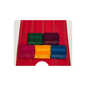 Saree de seda Paithani de diseñador con pallu intrincado y pieza de blusa para un aspecto de fiesta tradicional rico - Product Image 5