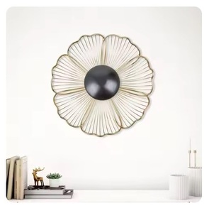 Art mural en métal recyclé écologique avec des motifs abstraits structurés de forme ronde attachés - Product Image 5