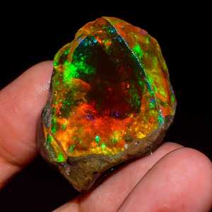 Incapable Multi Feu Naturel Opale Éthiopienne Jouer De Walo Feu Couleur Rugueux Pierres Précieuses En Vrac Fabrication De Bijoux De Mariage En Or Grossiste - Product Image 1