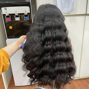 Extensions de cheveux humains vietnamiens en gros, perruques bouclées birmanes, cheveux de luxe doux Remy, perruques à dentelle frontale HD - Product Image 1