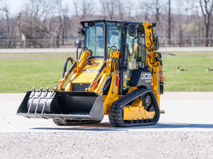 Chargeuse JCB 1CX multifonctionnelle universelle d'occasion, accès avant et arrière disponible, à vendre - Product Image 2