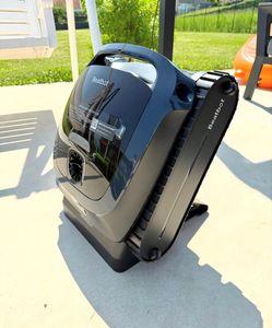 Qualité Originale, Neuf, Marque Beatbots, Aqu@Sense 2 Ultra, Nettoyeur de Piscine Robotique, Nettoie les Parois, le Fond et la Ligne de Flottaison, OEM - Product Image 3
