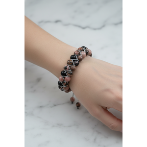 Pulsera de Piedra Natural de Rodonita de 8mm con Doble Hilera de Macramé - Product Image 4