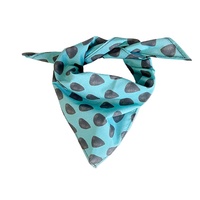 Collier de cou réglable en polyester pour animaux de compagnie, bandana d'été pour chien et chat avec motif animal, serviette triangulaire solide pour nettoyer la salive