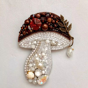 Broches de cuentas de diseñador hechos a mano-Accesorios de alta calidad Diseño único Forma de color personalizada Antiguo/Moderno/Tradicional - Product Image 1