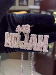 Colgante de Moissanita Real Redondo Personalizar 3.30Ct con Nombre y Número Chapado en Oro Blanco de 14K para Fiesta Chic Diamond Charms - Product Image 4