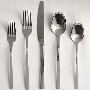 Ensemble de couverts élégant en acier inoxydable miroir avec finition élégante, design durable et moderne, très demandé - Product Image 6