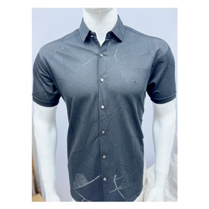 Camisetas de algodón polivinílico gráficas personalizadas ajustadas unisex Camisetas de moda de venta de exportación al mejor precio para uso diario en la India - Product Image 1