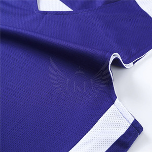 Logotipo personalizado hecho hombres ropa deportiva uniforme de baloncesto OEM personalizado secado rápido uniforme de baloncesto - Product Image 3